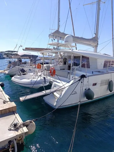 Lagoon 400 EIGNERVISION