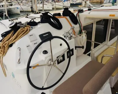 Lagoon 400 S2