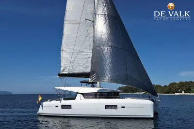LAGOON 42 catamaran sailing yacht for sale