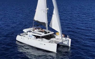 Lagoon 450 Fly