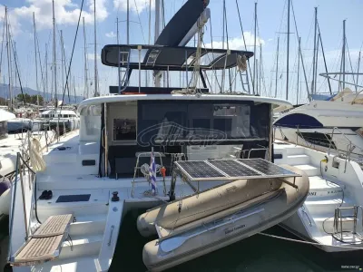Lagoon 450F