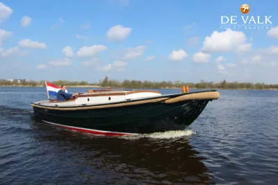 LANGENBERG VLET 10.25 motor yacht for sale