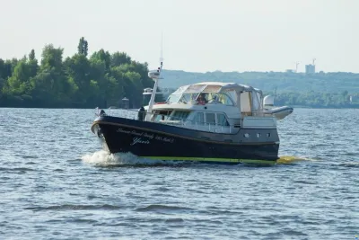 Linssen GRAND STURDY 430