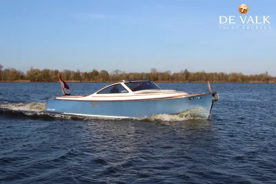 LONG ISLAND 33 RUNABOUT motor yacht for sale