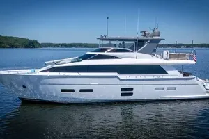 Lovie 75' Hatteras 2021