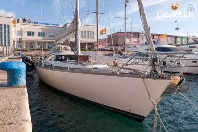 LUNA 66 sailing yacht for sale