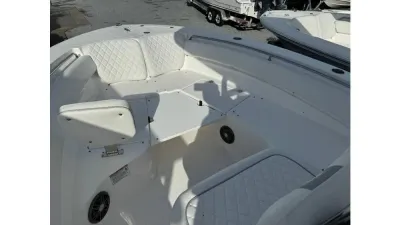 Lund 2275 Baron 2026