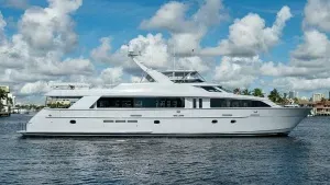 Magnum Ride 100' Hatteras 2003