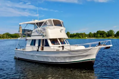 Mainship 390 Trawler 2001