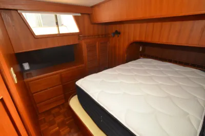 Mainship 40 Sedan Bridge 1996