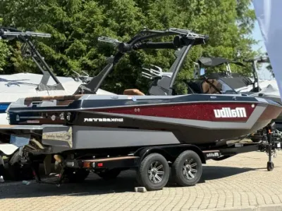 Malibu 21 LX Wakesetter