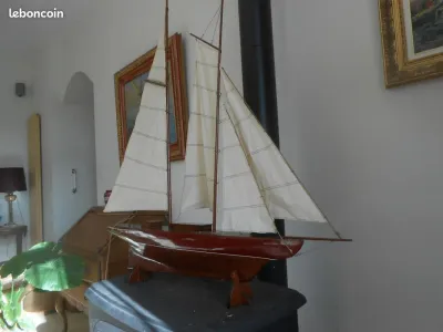 Maquette d'un superbe voilier