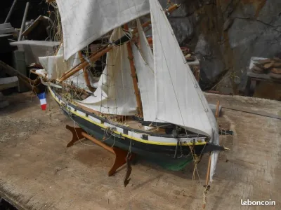 Maquette de voilier ancien