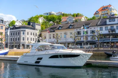 Marex 310 Sun Cruiser