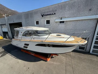 Marex 310 Sun Cruiser