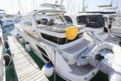 Marex 320 Aft Cabin Cruiser