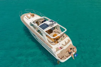 Marex 360 CC
