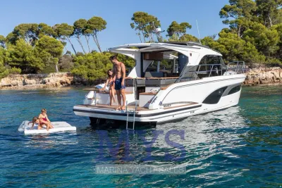 Marex 390