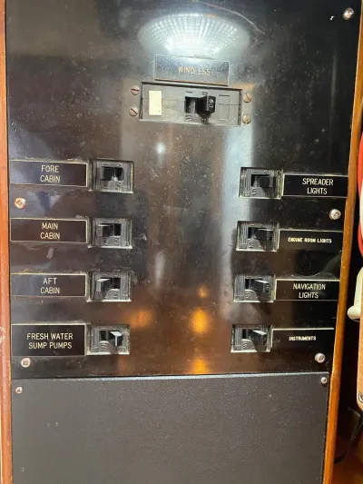 Mason 63 1984