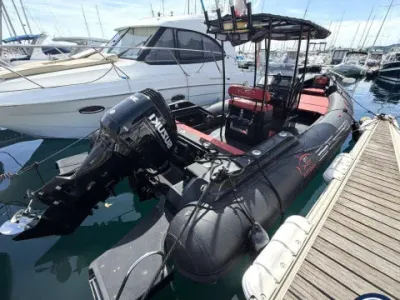 Master Yacht Fishing 775