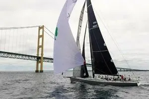 MAVERICK 80' Dencho Marine 2004