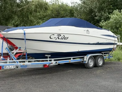 Maxum 2400 SR