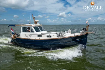 MENORQUIN 120 motor yacht for sale