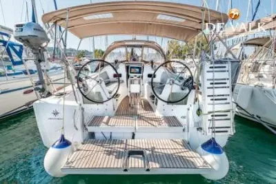MOODY 35 sailing yacht for sale