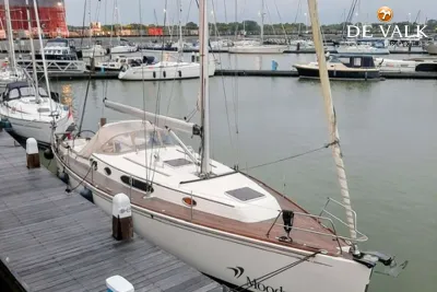 MOODY 41 CLASSIC sailing yacht for sale