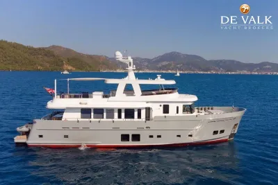 MURAL YACHTS 85 KONYAK 25.7M motor yacht for sale