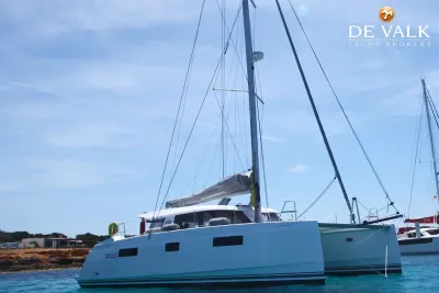 NAUTITECH OPEN 40 catamaran sailing yacht for sale