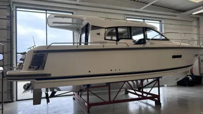 Nimbus 305 Coupé