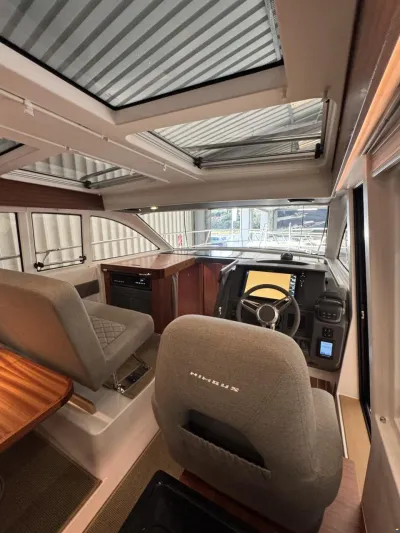 Nimbus 305 Coupe