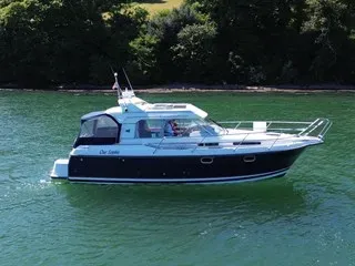 Nimbus 320 Coupe