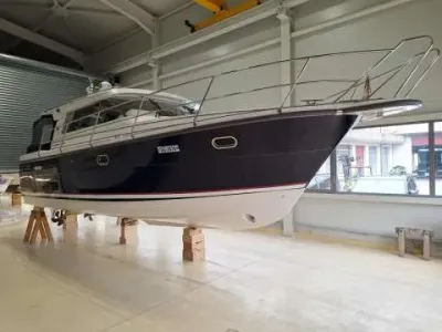 Nimbus 380 Carisma