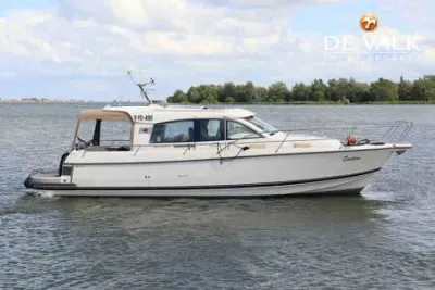 NIMBUS 380 COMMANDER motor yacht for sale