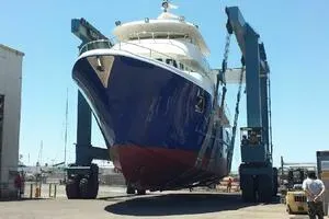 north or south 92' Allseas 2018