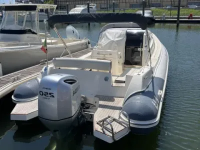 Nuova Jolly Prince 23 Cabin
