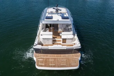 Ocean Alexander 30P 2027