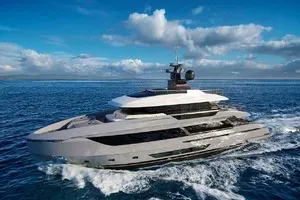 OCEAN KING DOGE 350 114' Ocean King 2028