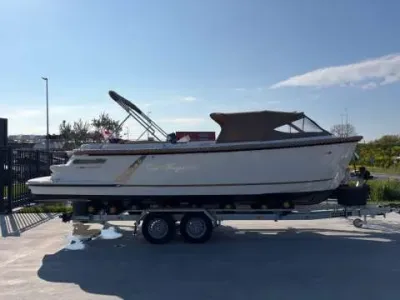 Oud Huijzer 740 Tender Occasion