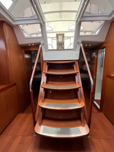 Oyster 56 Deck Saloon 2008