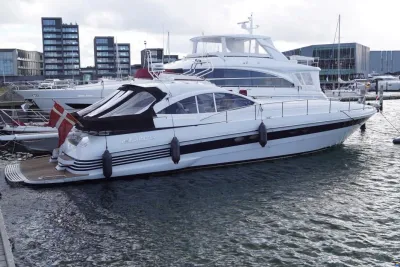 Pershing 54