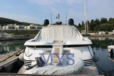Pershing 54'