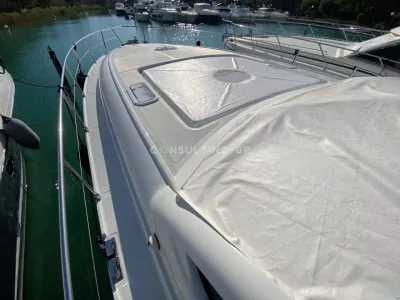 Pershing 54