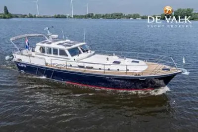 PILOT 50 TOPCOCKPIT motor yacht for sale