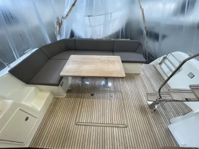 Prestige 460 Fly