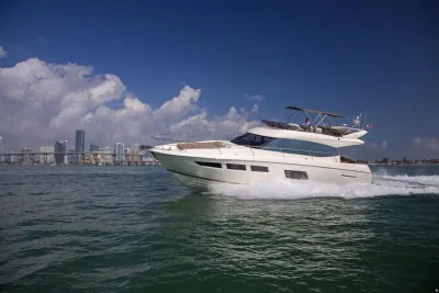 Prestige 550 Fly