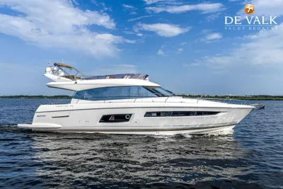 Prestige 550 Flybridge