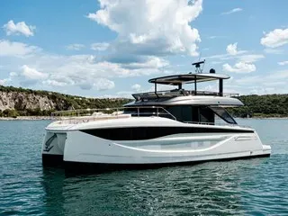 Prestige M7